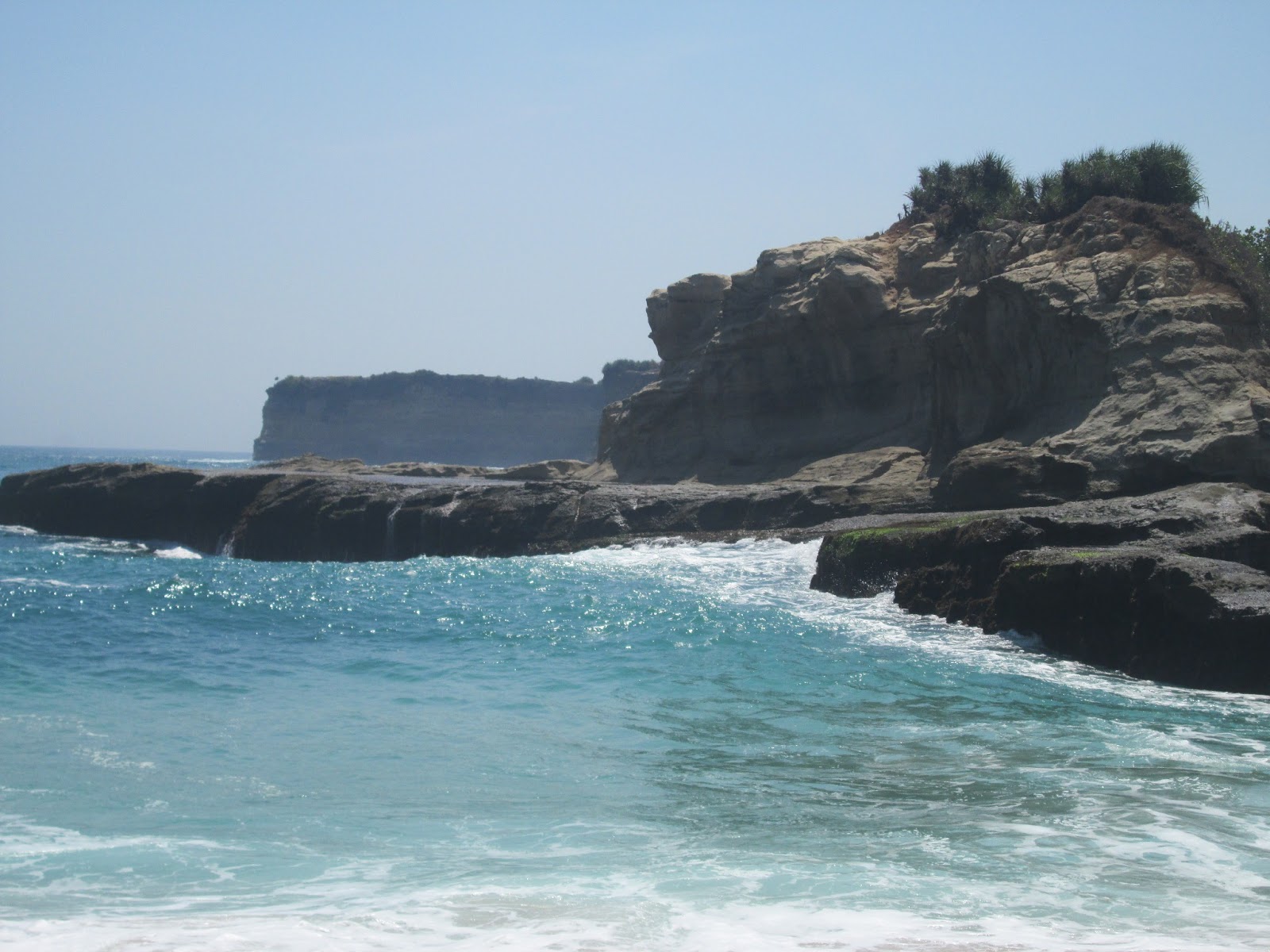 Damar Satria W: Pantai Klayar, Pacitan, Jawa Timur
