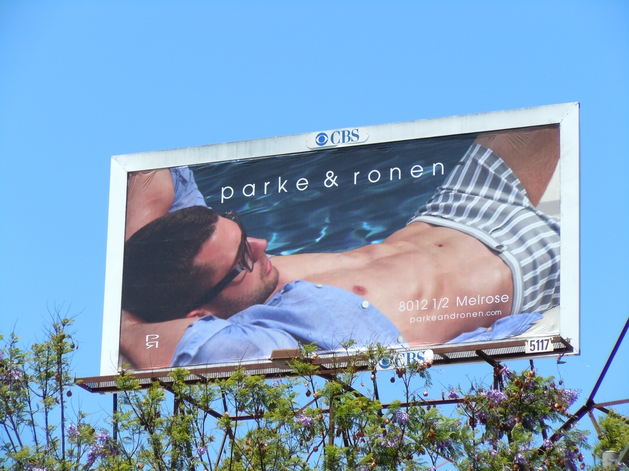http://2.bp.blogspot.com/-1hHaLORRUEA/T9ksple0zUI/AAAAAAAAsdc/8HNdcaG5CxM/s1600/parke+ronen+swimwear+model+billboard.jpg