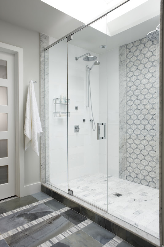 love this new bathroom by Sarah Richardson: title=