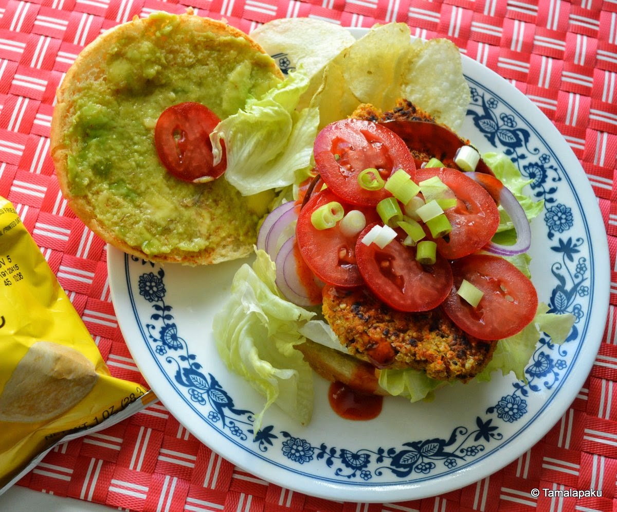 Quinoa Chickpea Veggie Burger Tamalapaku