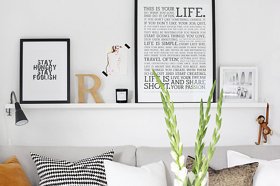 Living room details - picture ledge | Stylizimo
