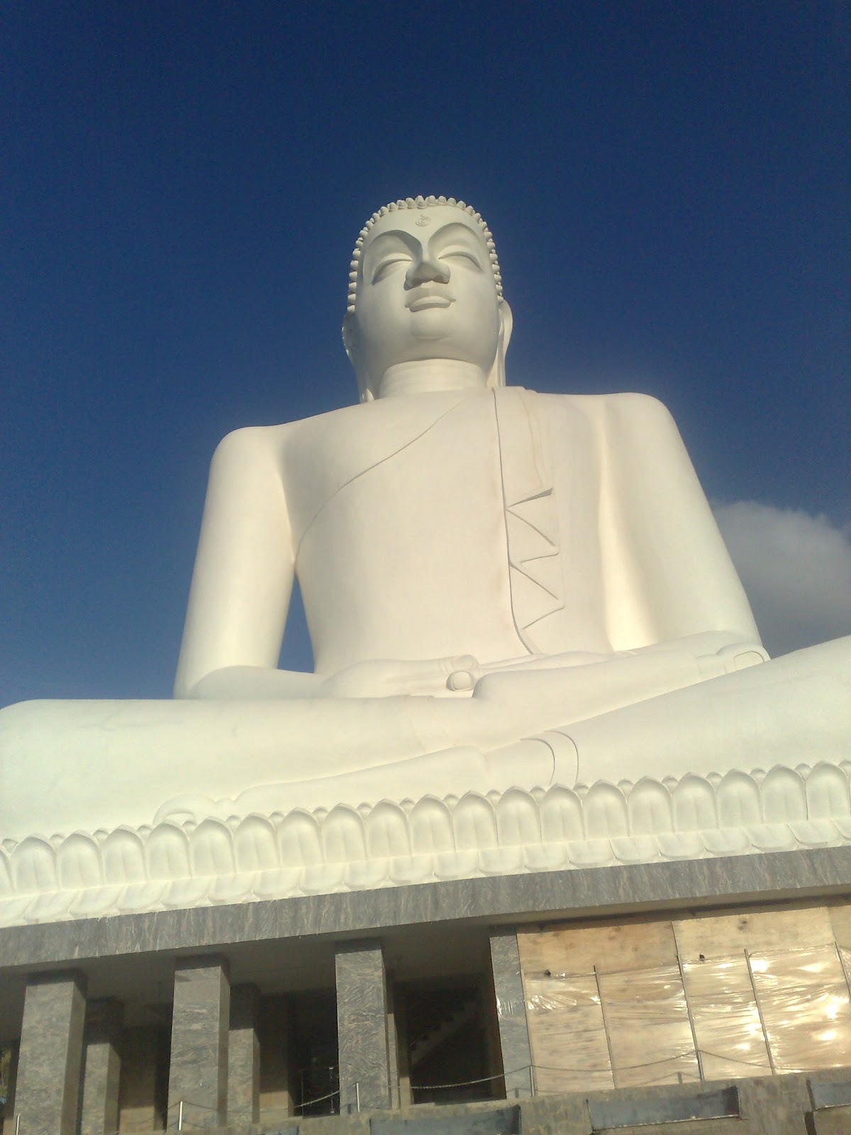 Kurunegala Athugalpura Load Buddha`s statuesSri Lanka Travel Sri Lanka