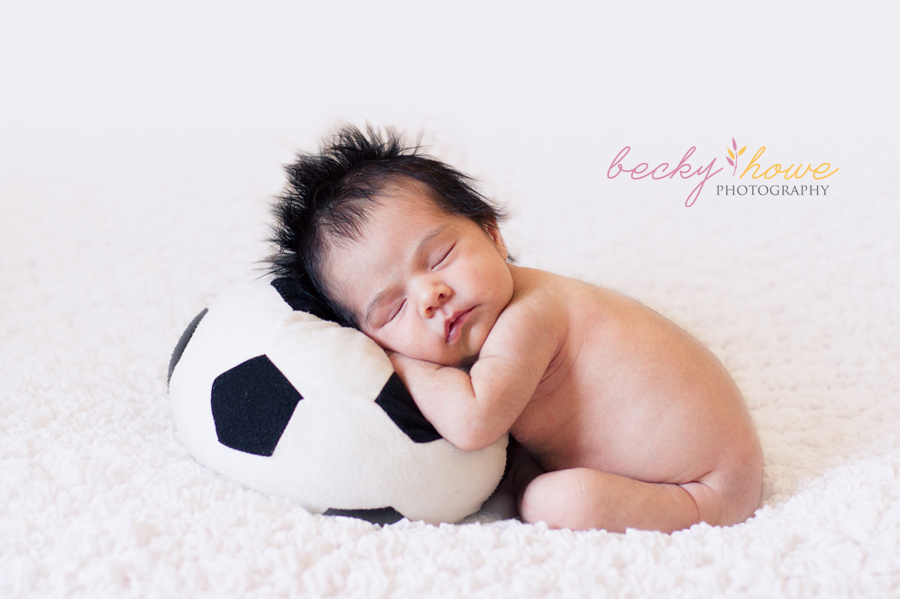 Becky Howe Photography Omaha NE Newborn Photographer Mariel