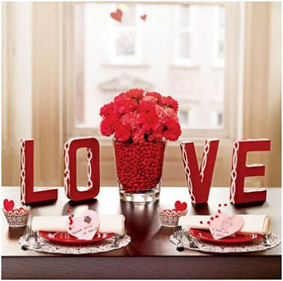como decorar una mesa de san valentin para la comida