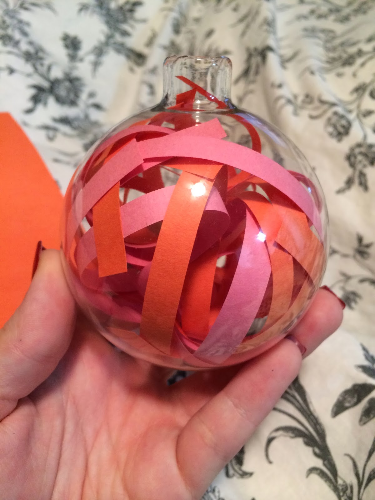 Succulent ornament pinecone Forever in the Making: DIY: Christmas Ornaments