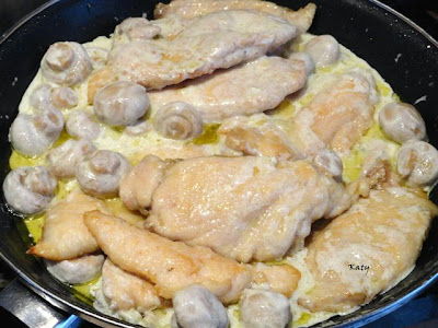 Pechugas De Pollo Al Roquefort
