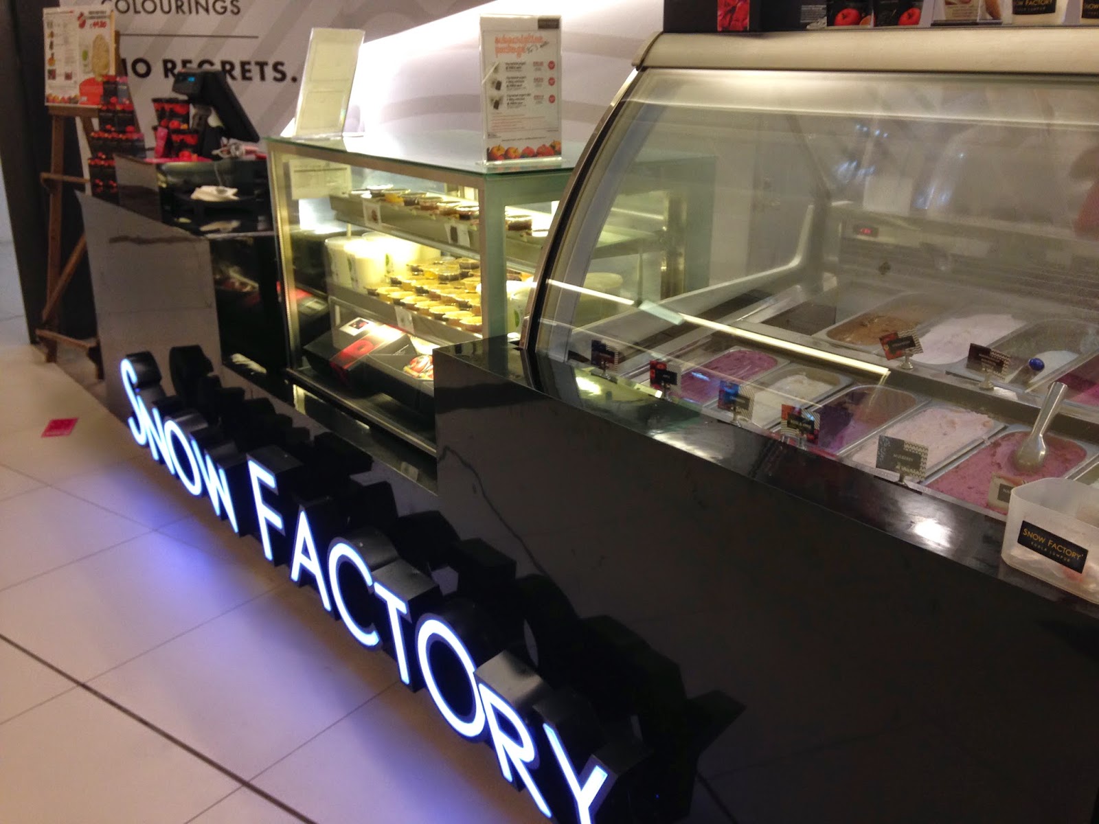 ♥ Huez Ziirkomii ♥ Snow Factory at Avenue K