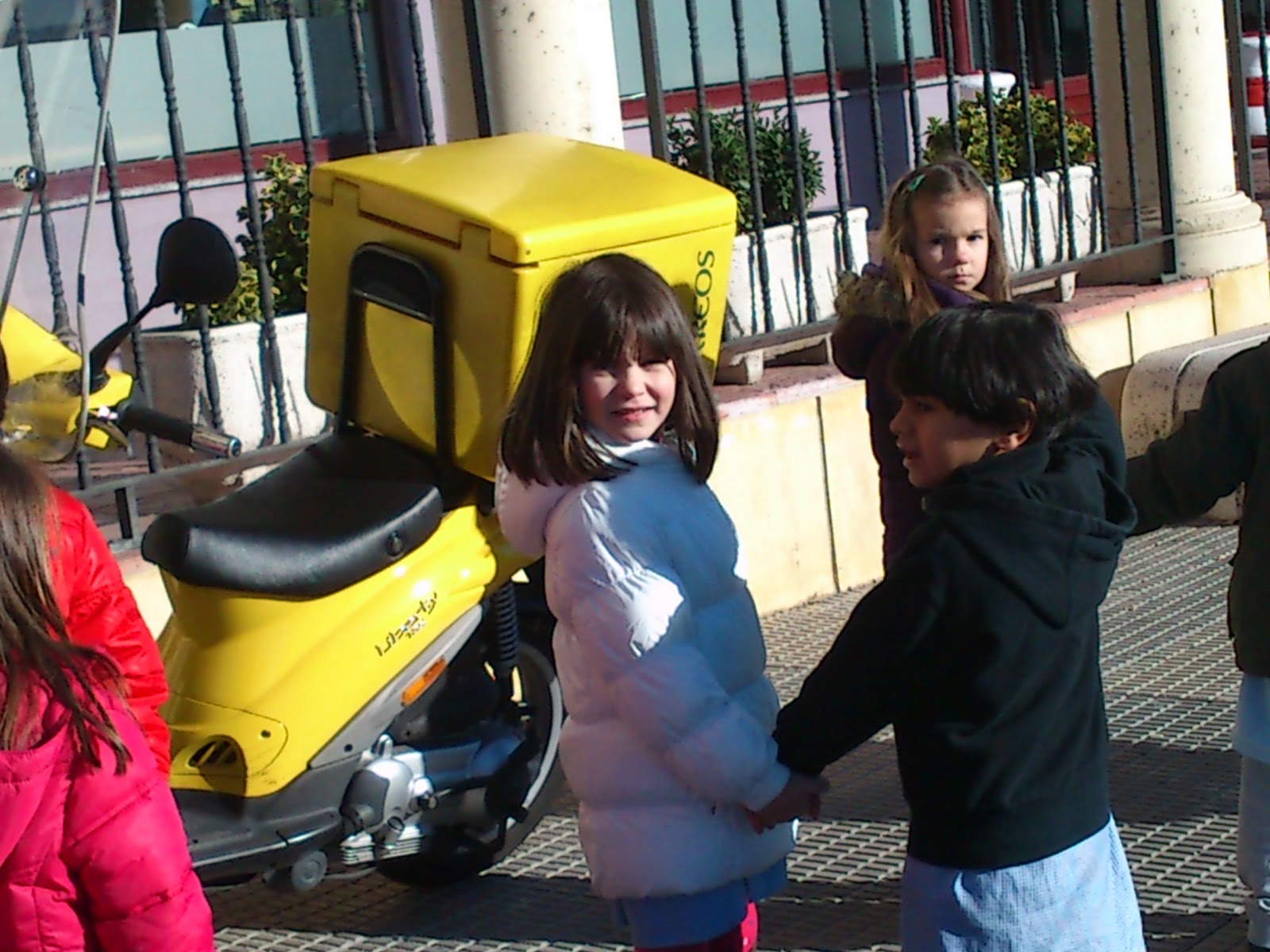 La clase de María José: NUESTRO BARRIO "PUERTA DE CUARTOS"