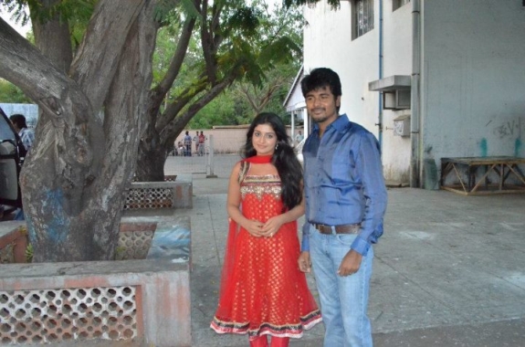 tamil actor vijay family hd photos actor vijay hd photos download newhairstylesformen2014 tamil actor vijay family hd photos actor vijay hd photos download newhairstylesformen2014