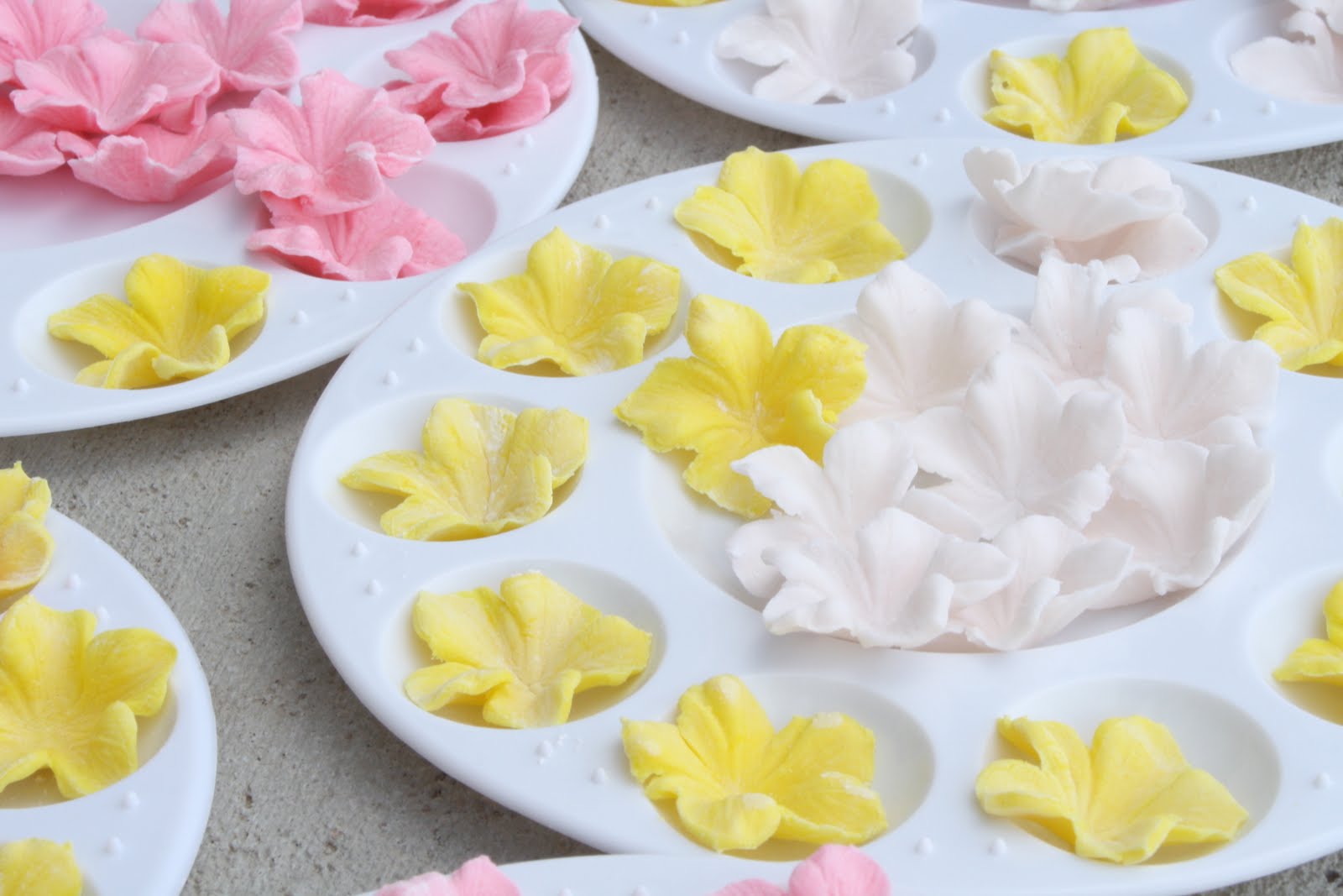 How To Make Gum Paste For Flowers at Jerome Cornish blog