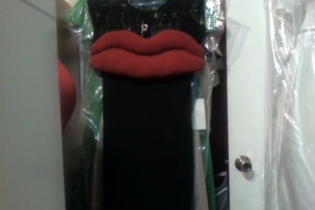 Lip Dress