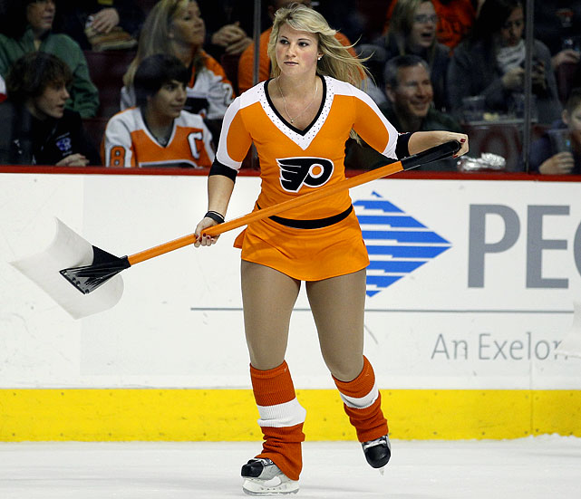 hockey cop archives the philadelphia flyers ice girls philadelphia flyers ice girls