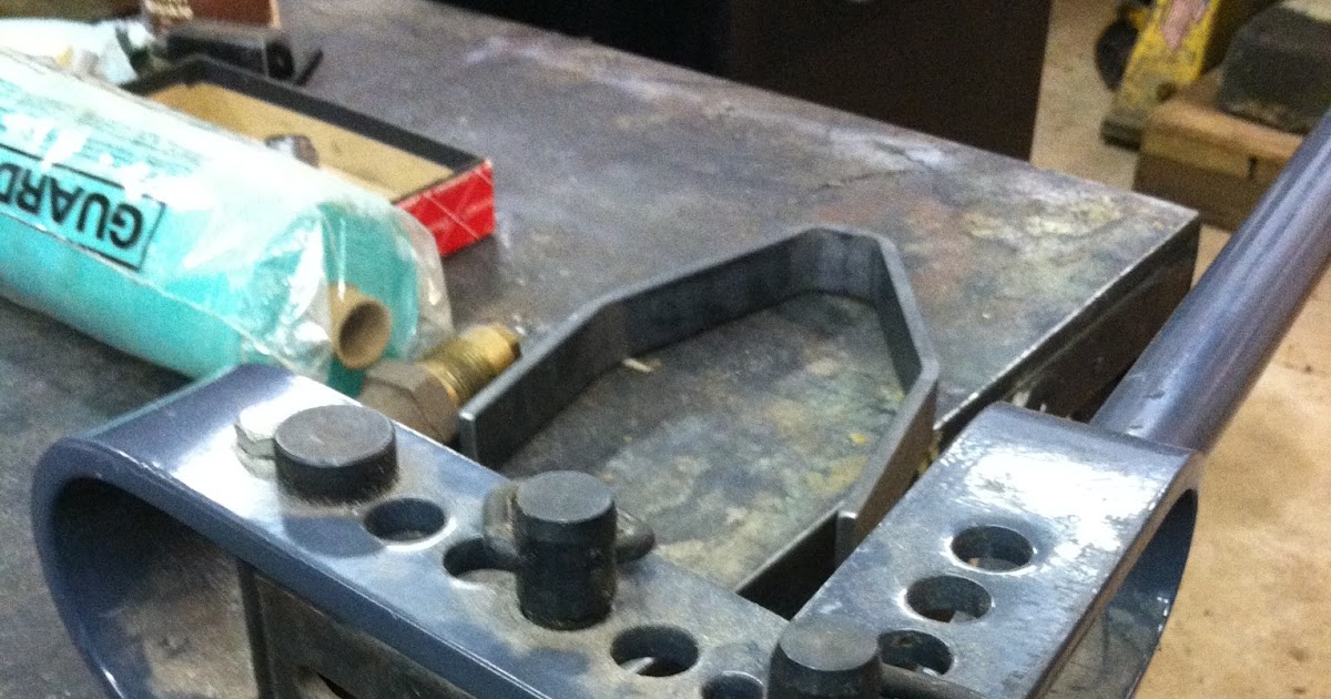 Gadgets Blog of Doom Setting up a Harbor Freight Bar Bender for 90