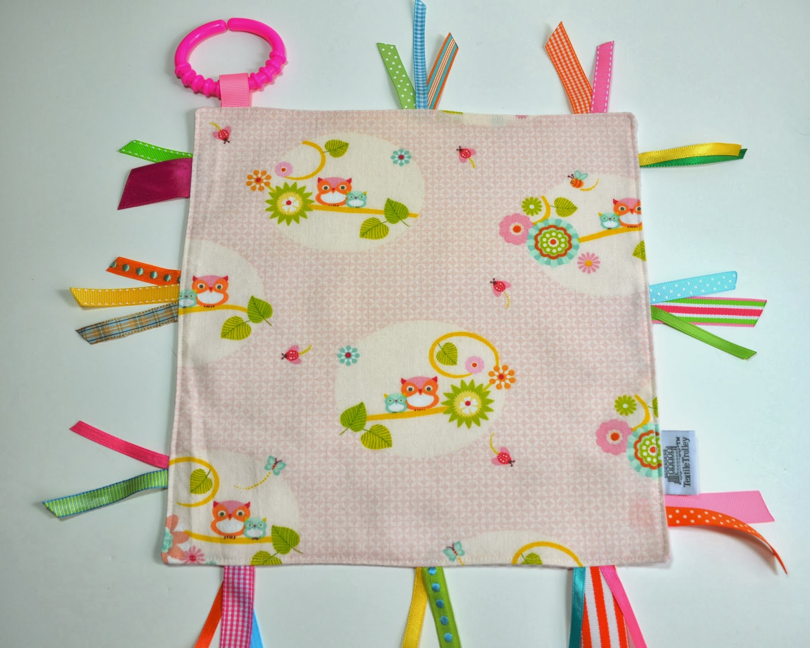 TEXTILE TROLLEY Tutorial How to make a Tag Blanket / Lovie / Security