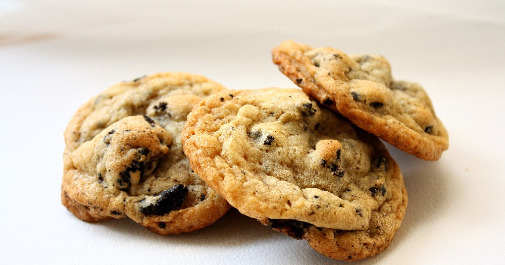 cathy's kitchen journey Cookies and Cream Cookies