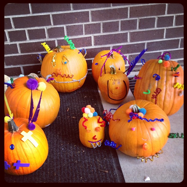 Pipe Cleaner Pumpkins