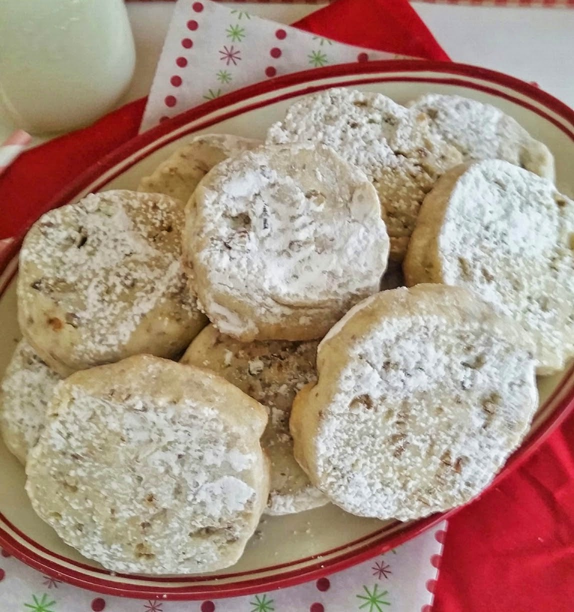 plate of pecan sandies