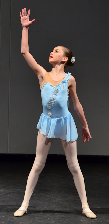 Sophie M, neo classical solo 2012