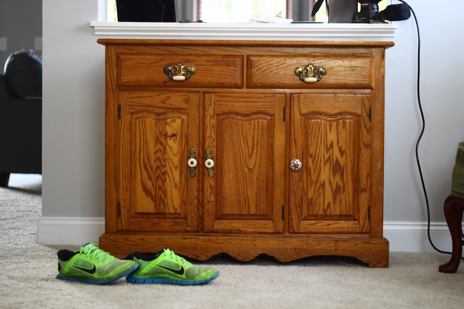 Refurbished Hutch From natural to White