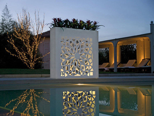 Modernos maceteros de pared | Bysteel