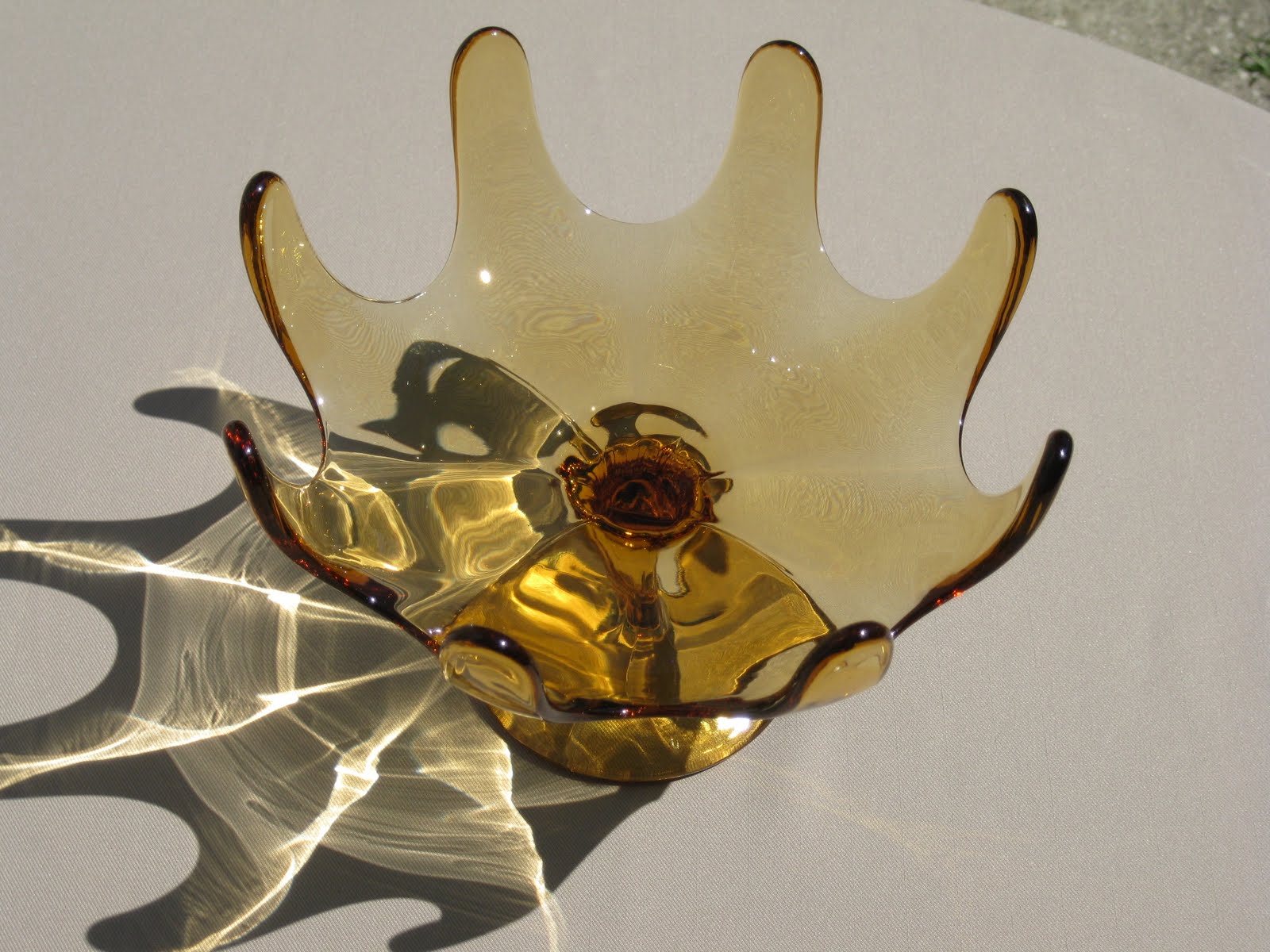 hazeleyes767 Explores Glassware History, Info New Martinsville Glass