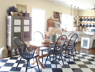 FARMHOUSE KITCHEN