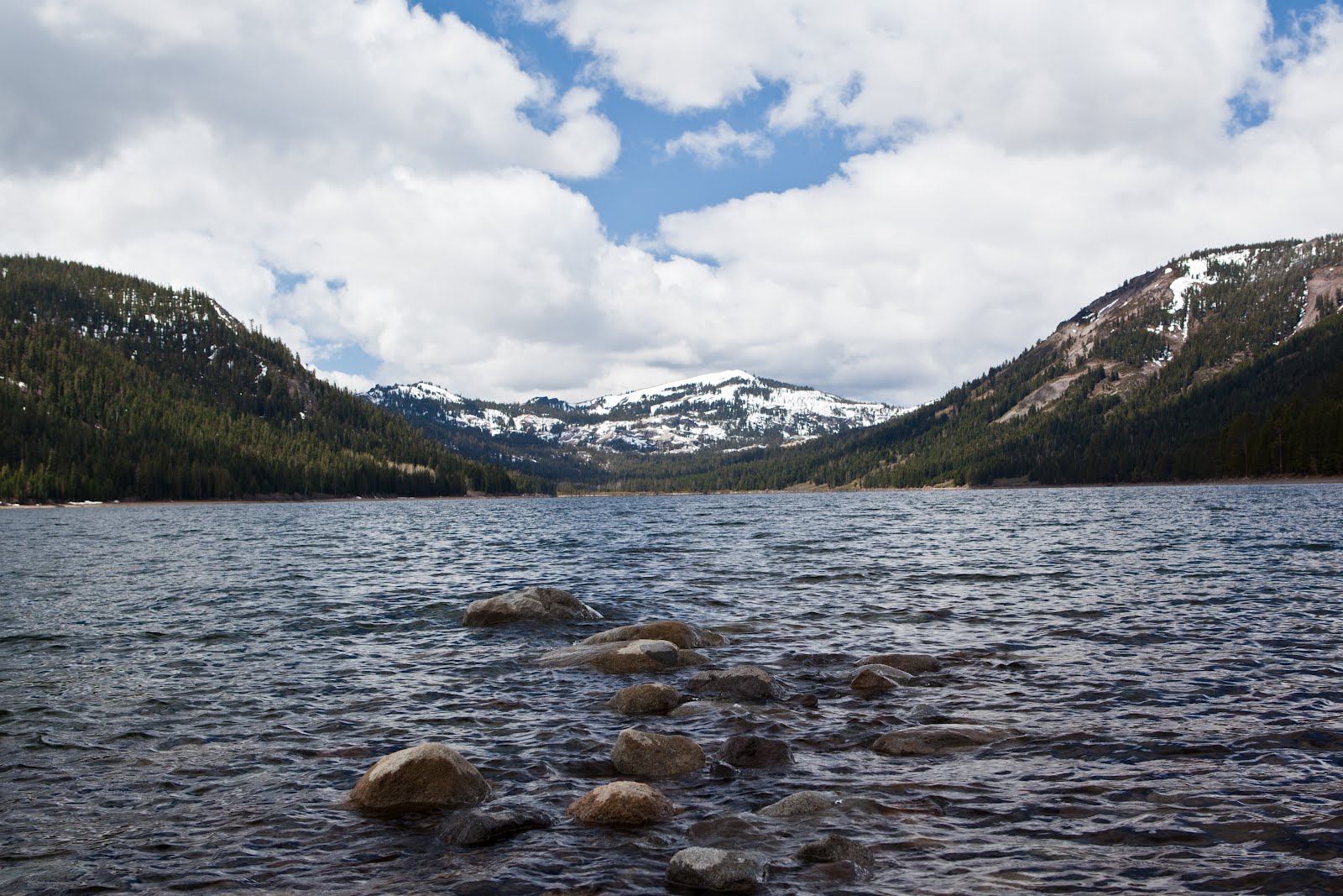 The Fly Syndicate Independence Lake A Great Hike