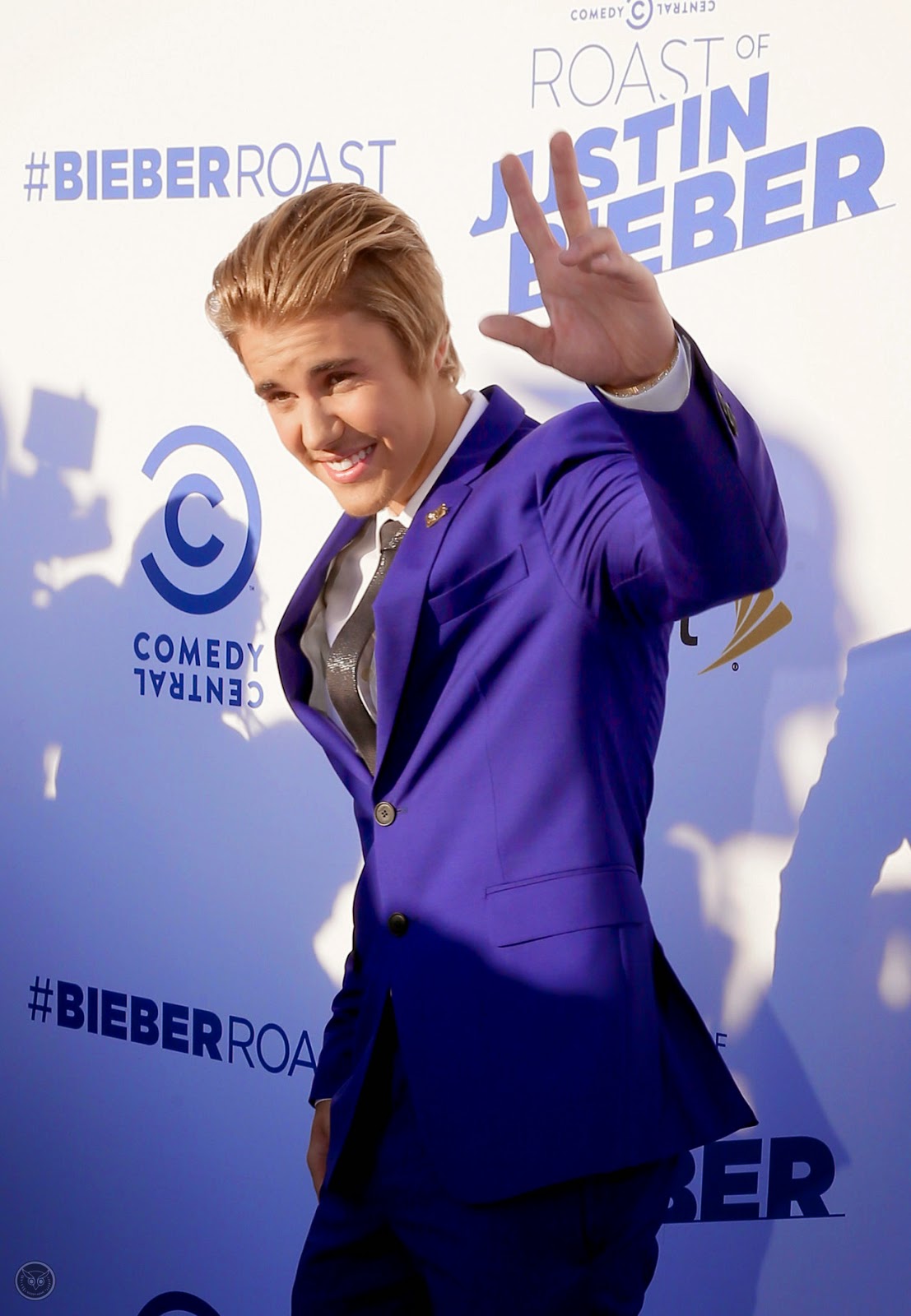¡Justin en el "Bieber Roast" de Comedy Central! Justin Bieber Noticias