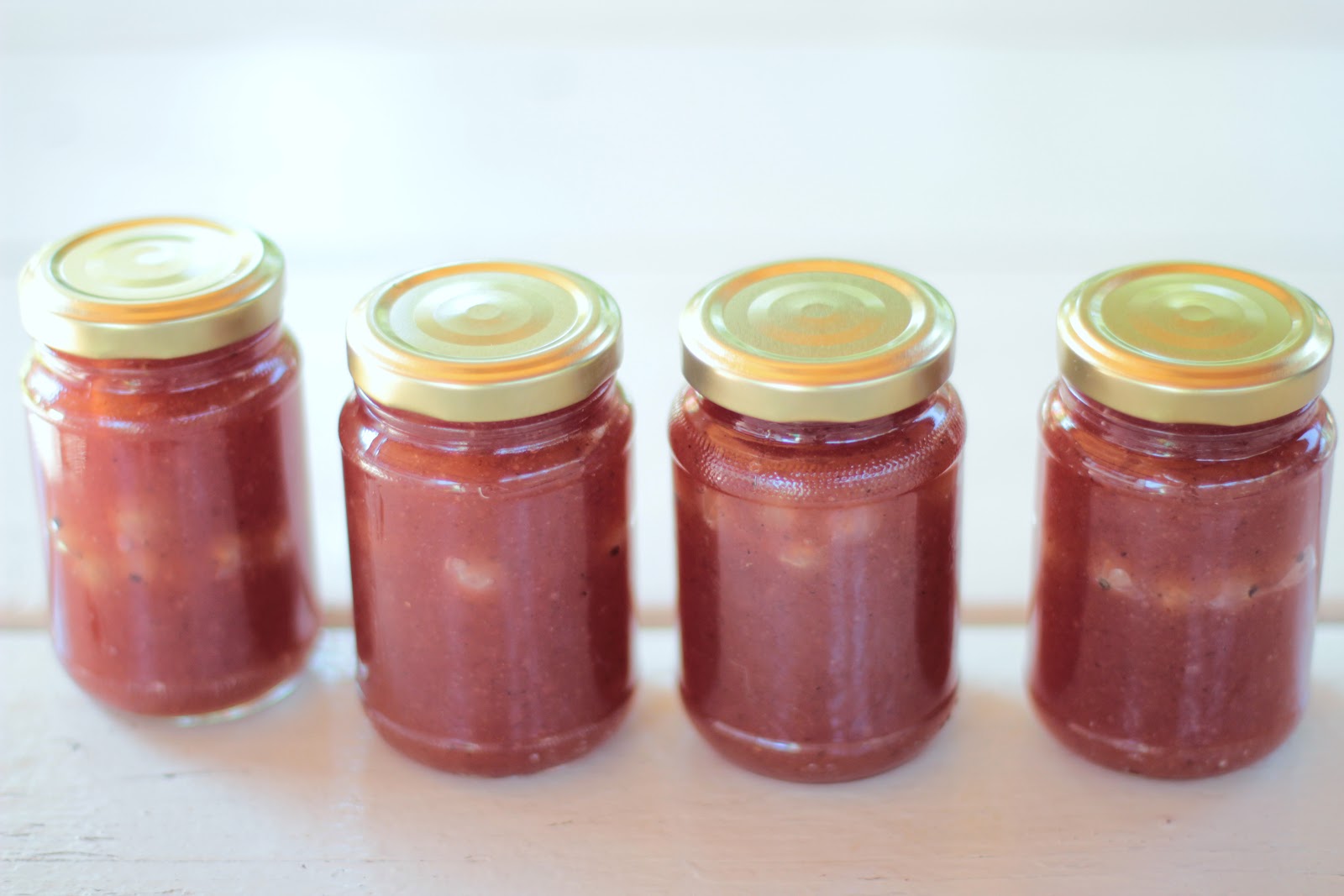 bake your slovak roots / slovenské korene White Currant Jam / Džem z