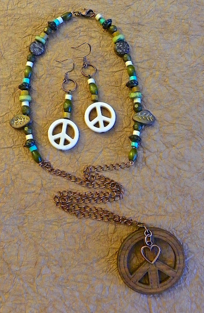 Retro 70s peace sign jewelry