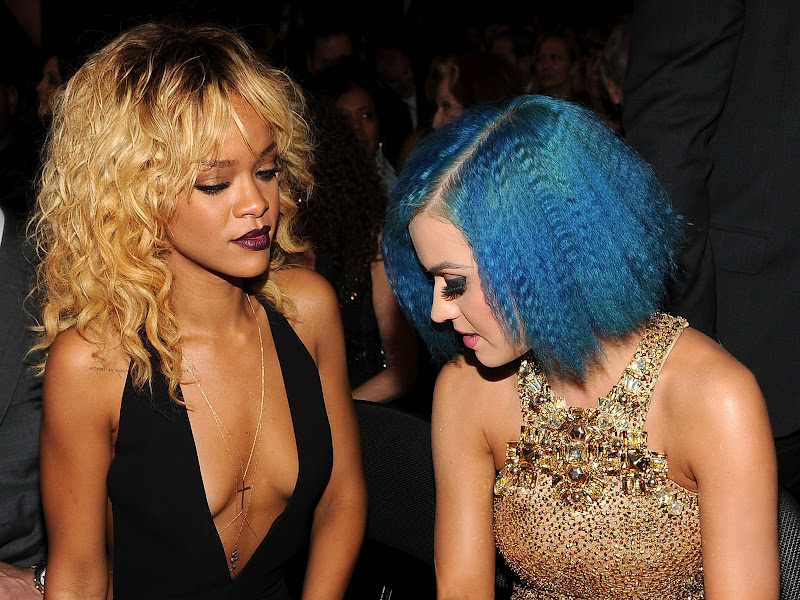hot naked masterbaiting wet pussy moving katy perry and rihanna naked