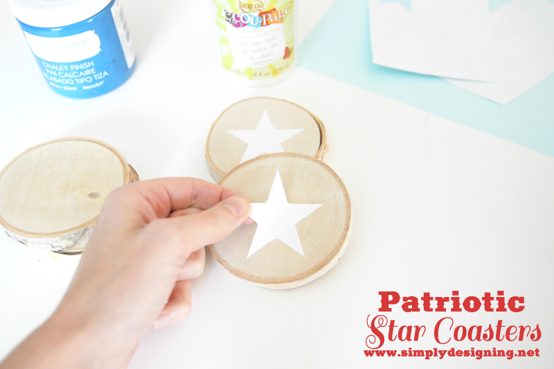 Patriotic Star Coasters | #patriotic #4thofJuly #crafts #chalkpaint