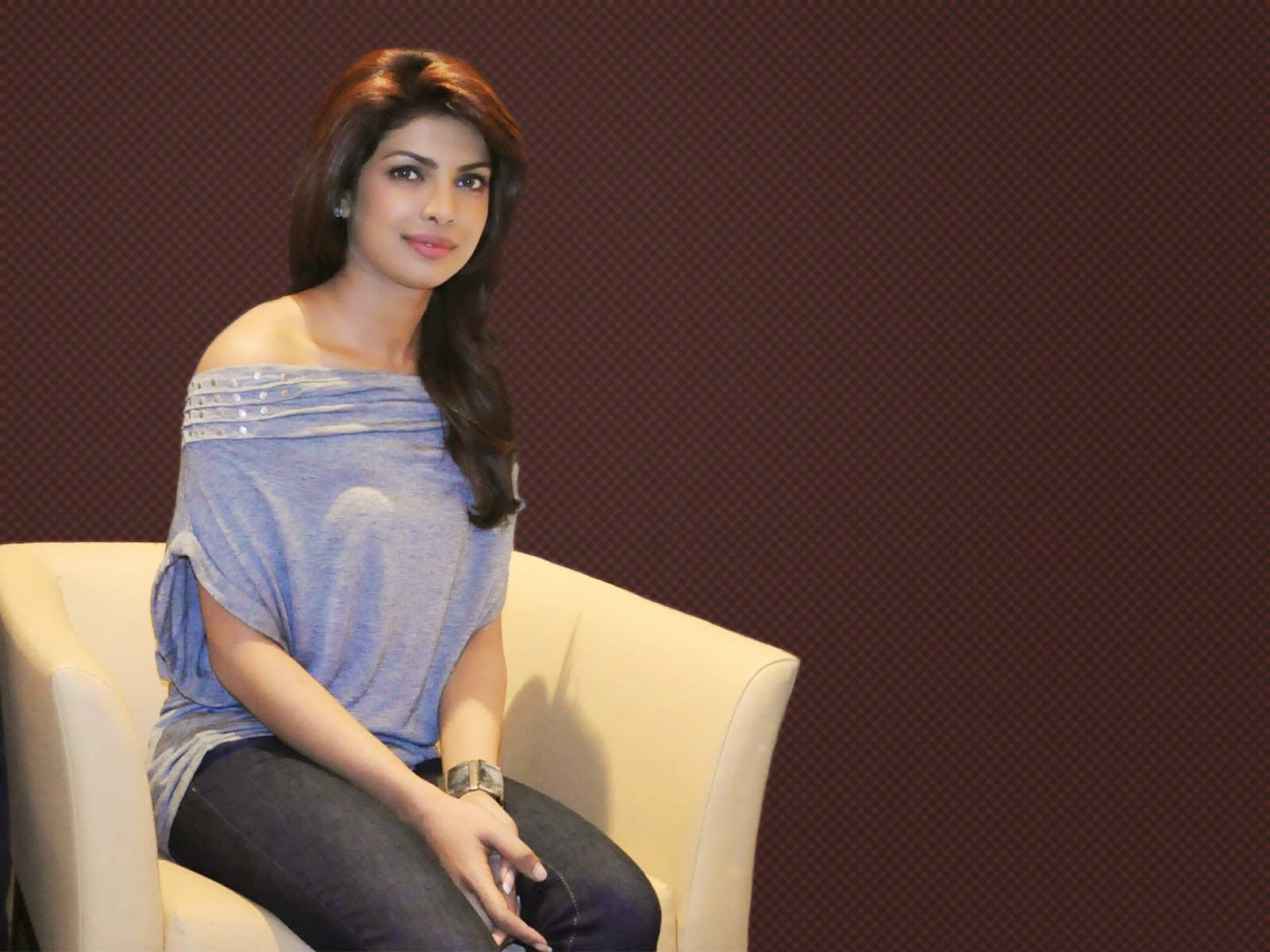 priyanka chopra gunday wallpaper free download priyanka chopra latest movie video bikin priyanka chopra gunday wallpaper free download priyanka chopra latest movie video bikin