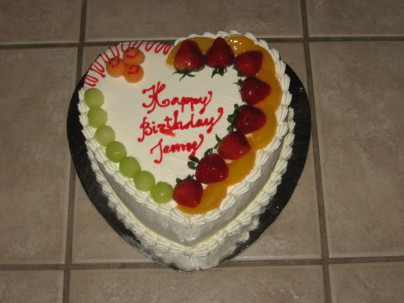 Yummy Cakes: Heart Shape Cake
