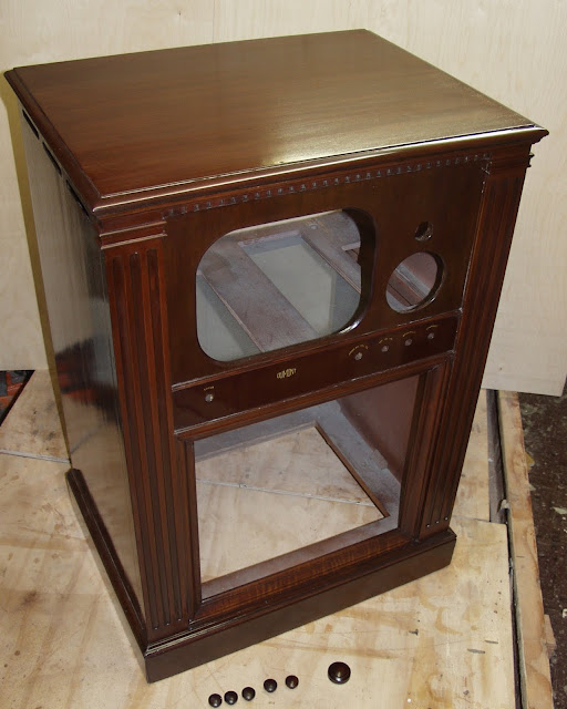 Michael Mueller Furniture Restoration 1948 Dumont Television Restoration