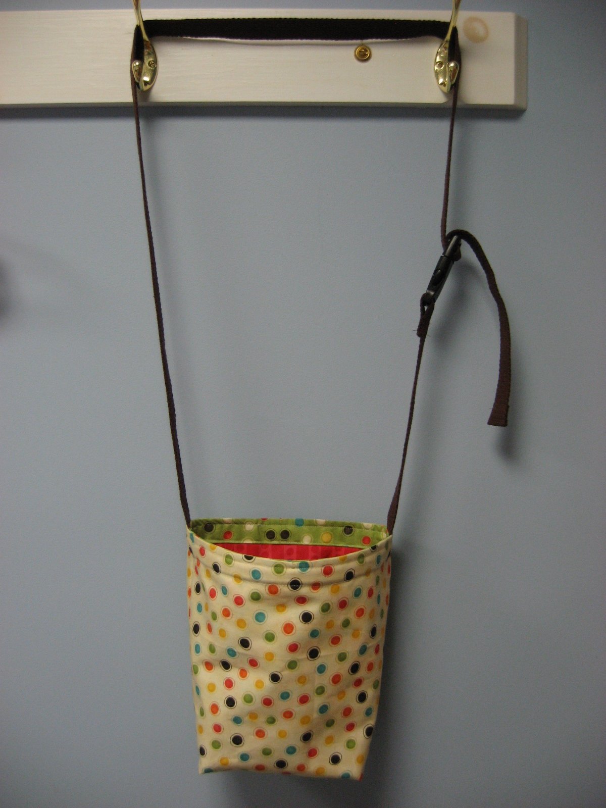 Hooked on Needles New Clothes Pin Bag Design