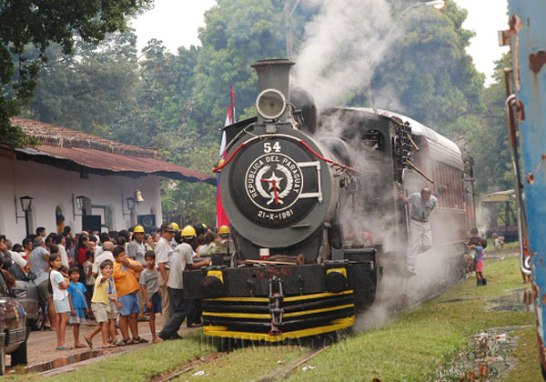 foto: Tren del Lago paraguay ferrocarril antiguo