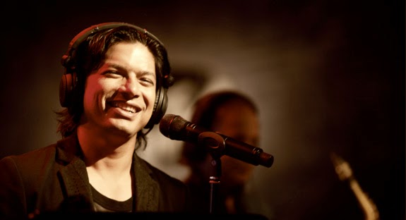 Taarzan The Wonder Car Chura Lo Download