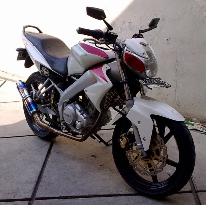 Modifikasi Yamaha Vixon Terbaru 2013 Seo Edan Modifikasi Yamaha Vixon Terbaru 2013 Seo Edan