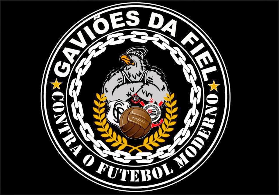 Gaviões contra o futebol Moderno