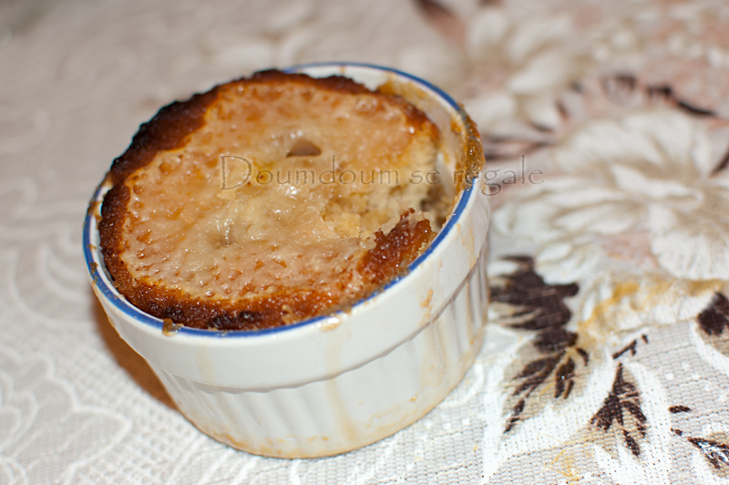 Pouding chômeur à l'érable, au rhum et au cheddar fort Doumdoum se régale