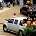 Bandidos invadem agência, roubam cofre e levam reféns durante fuga no norte da Bahia