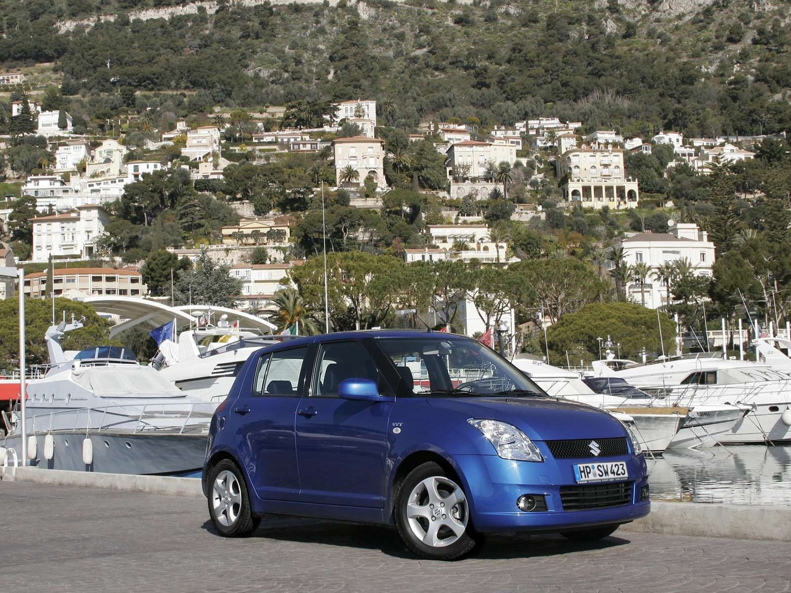 Car And Car Zone Suzuki Swift 2005 New Cars Car Reviews