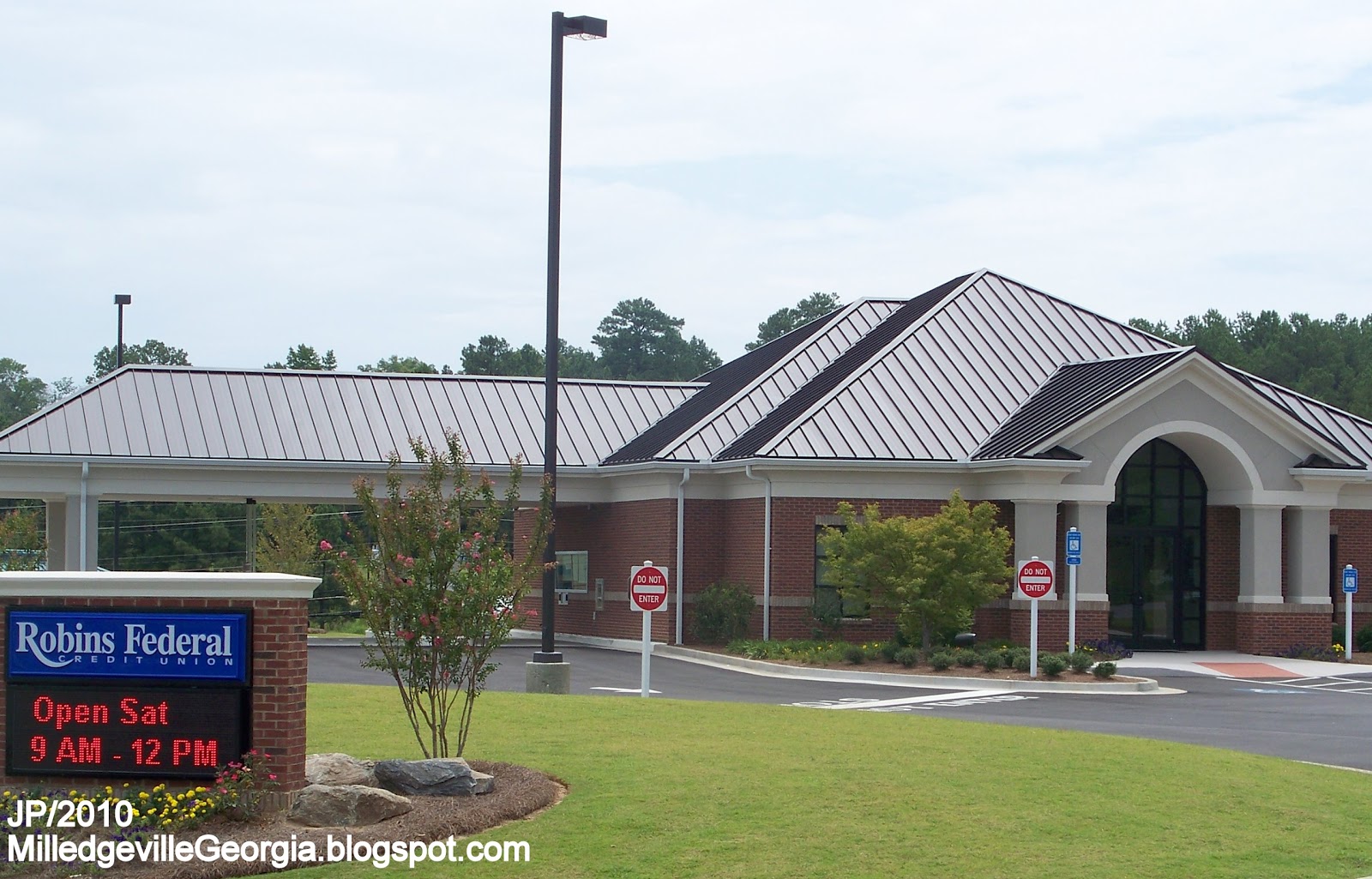 MILLEDGEVILLE GCSU GMC College Restaurant Menu Attorney Bank