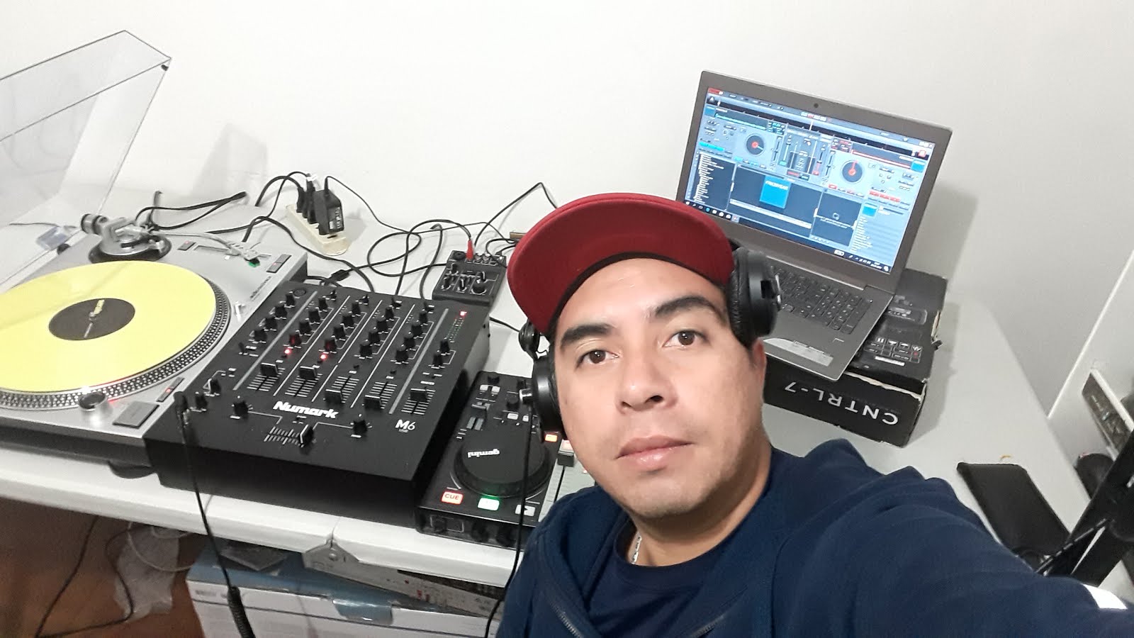 DJ ZEBECK