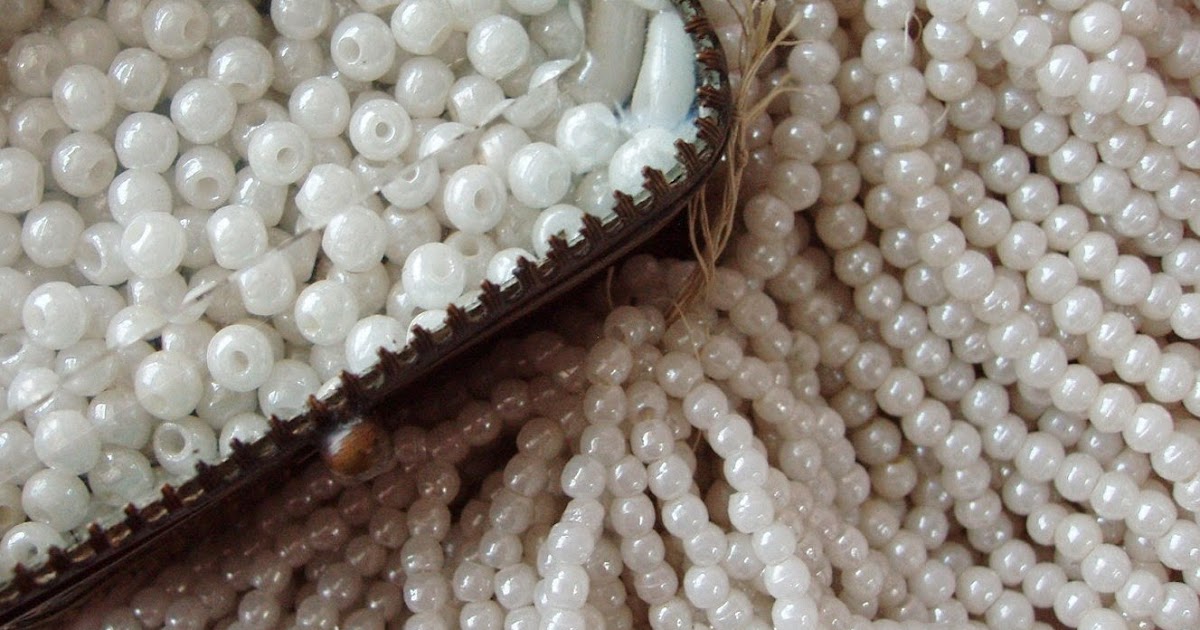 Renaissance of Jewellery White Prosser Beads from France