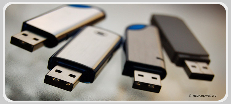 http://2.bp.blogspot.com/-2IJefC4dipM/UOT6u6spesI/AAAAAAAAAJs/O5ERrBY-3sM/s1600/usb-memory-stick.jpg