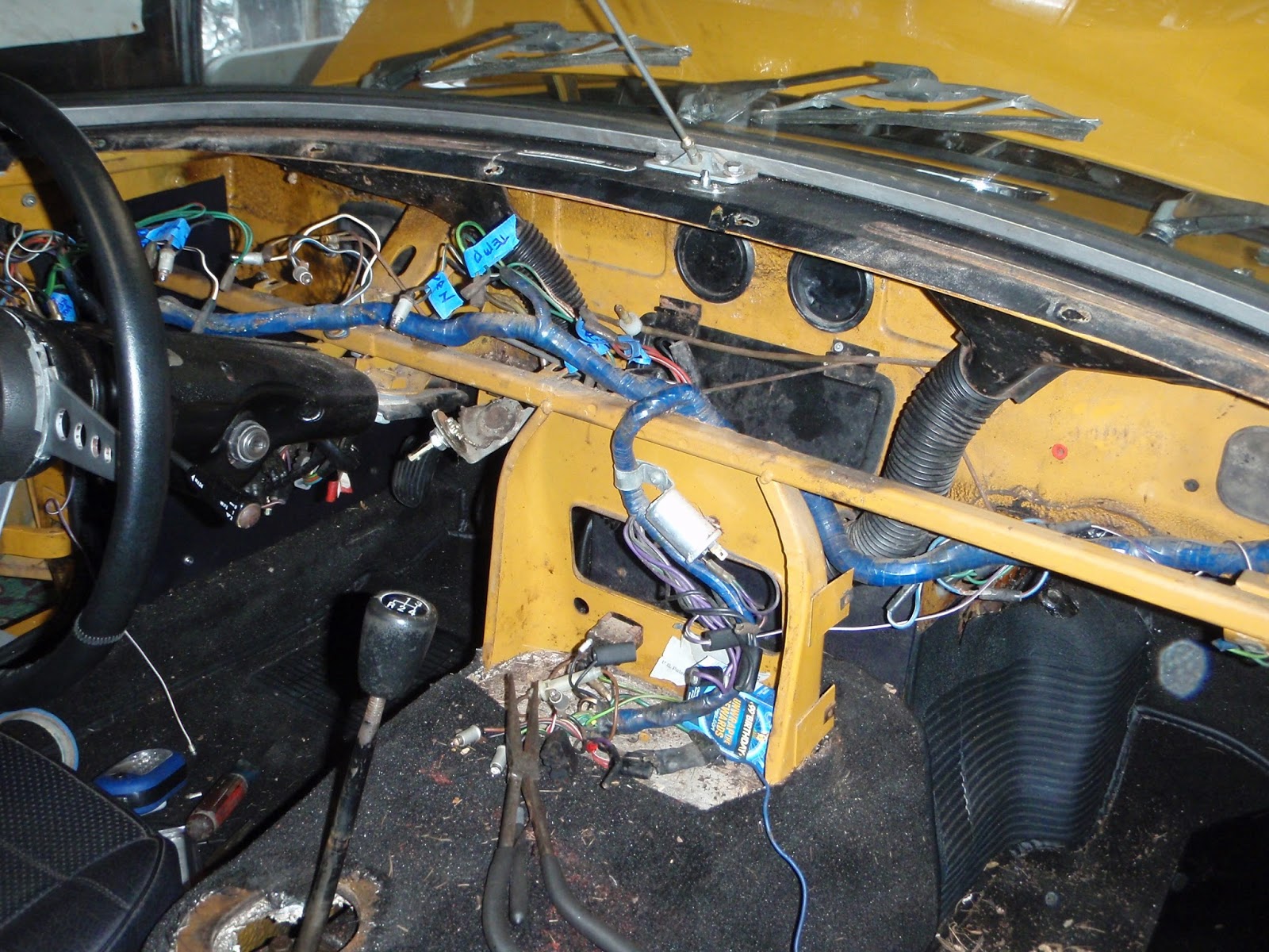 MGB in the Garage: June 2013 1978 mgb wiper wiring diagram 