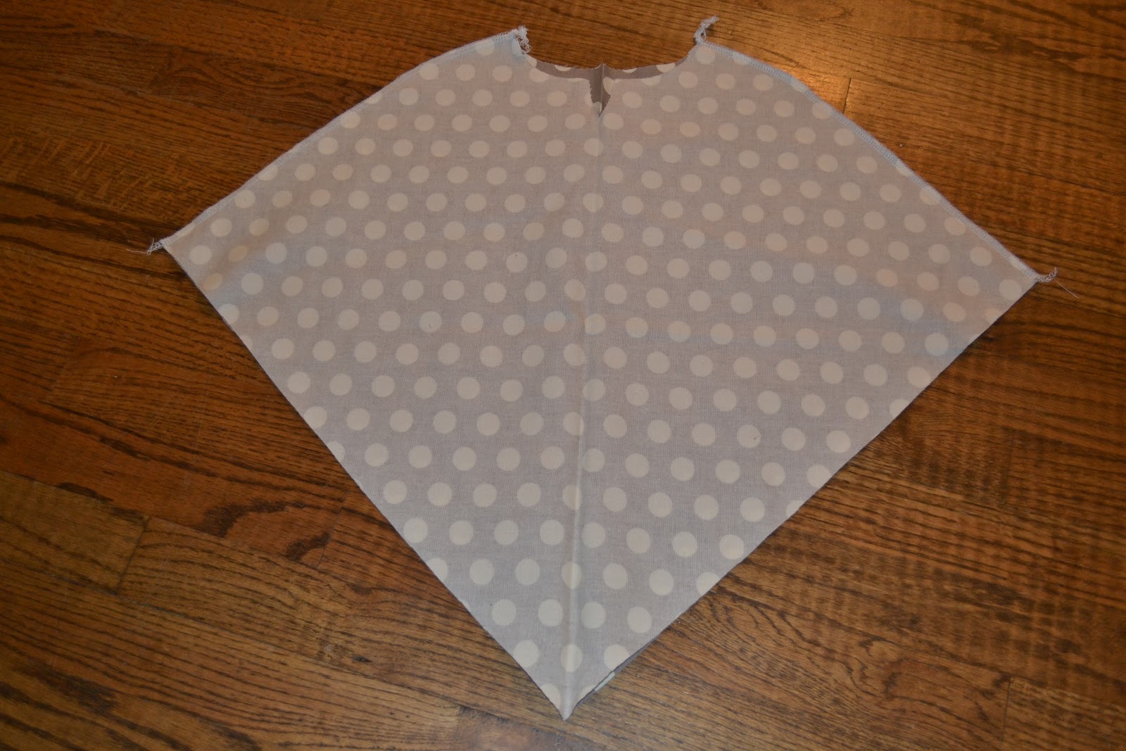 Reversible Poncho / Cape Tutorial Logic & Laughter