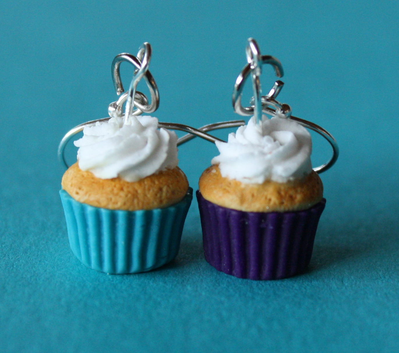 Toni Ellison DIY Miniature Clay Cupcakes & Cupcake Mold